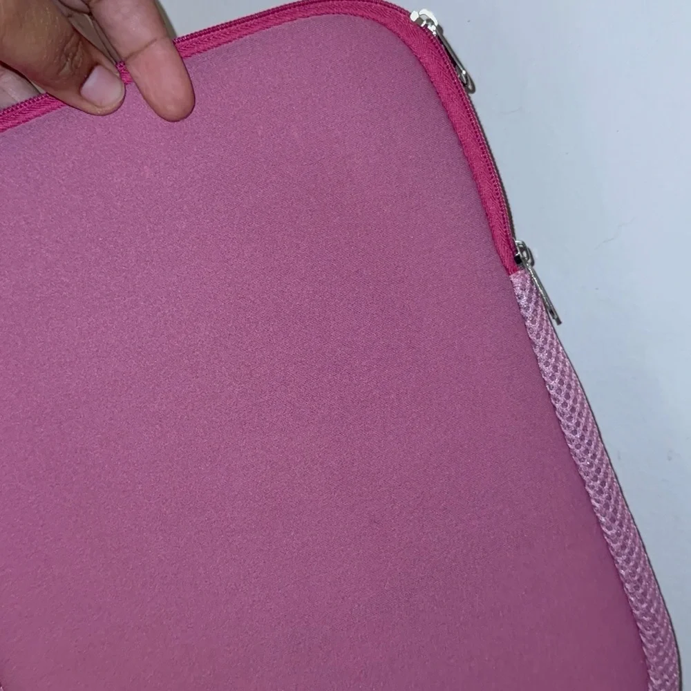 12 in Hello Kitty Pink Tablet / laptop holder